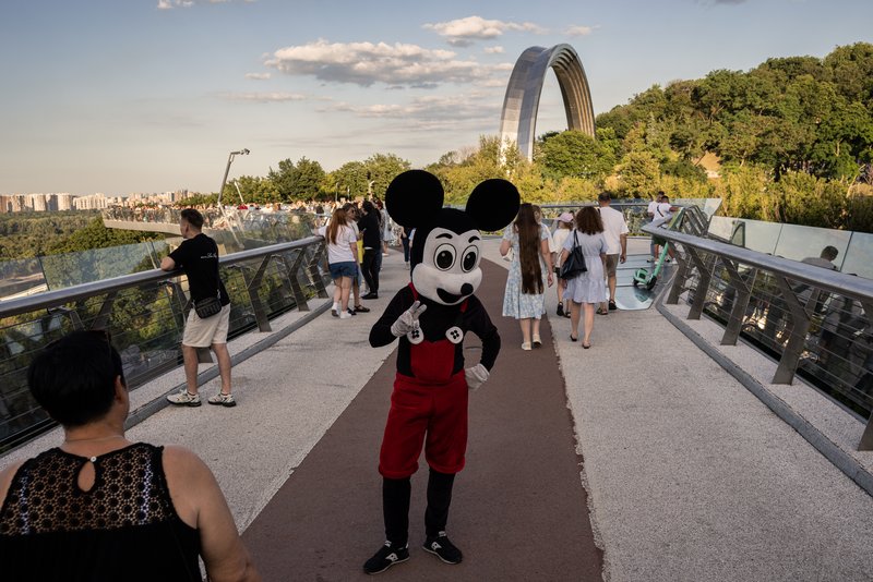 bdae773c-ecba-4fe4-a00e-f7809115b3a0